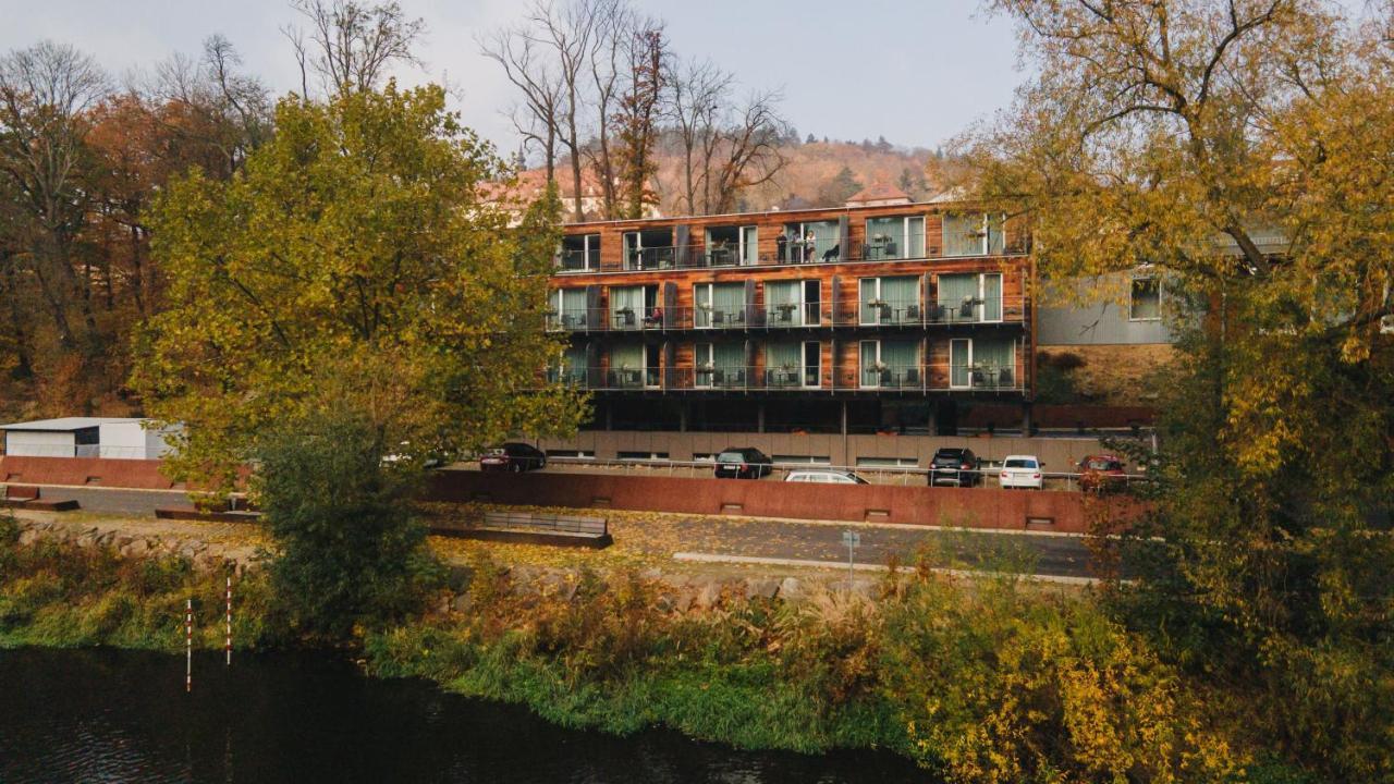 Hotel Split กาดาญ ภายนอก รูปภาพ