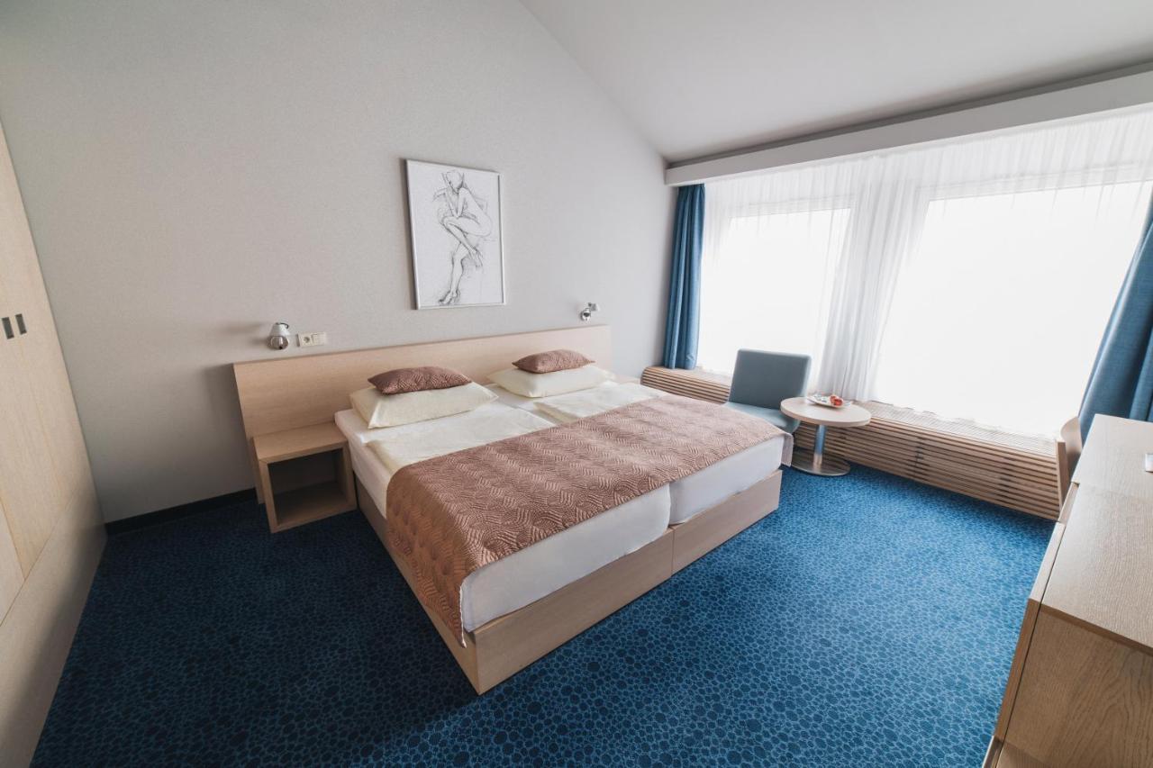 Hotel Split กาดาญ ห้อง รูปภาพ
